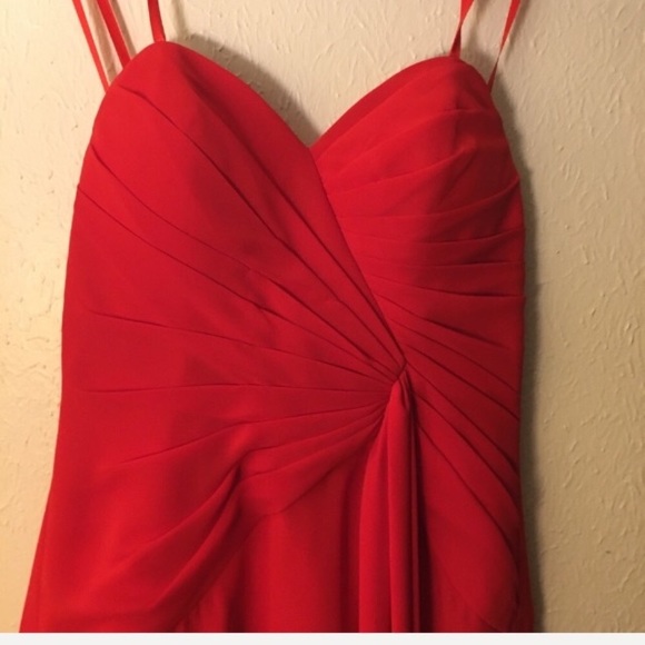 NWOT strapless red Faviana formal dress - Picture 9 of 10